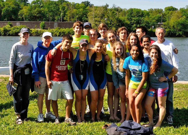 Case Crew Dad Vail 2012 - Team Photo.jpg